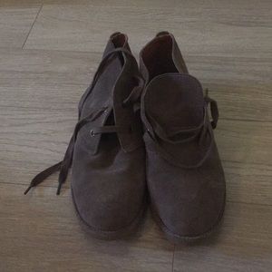 Suede lucky boots